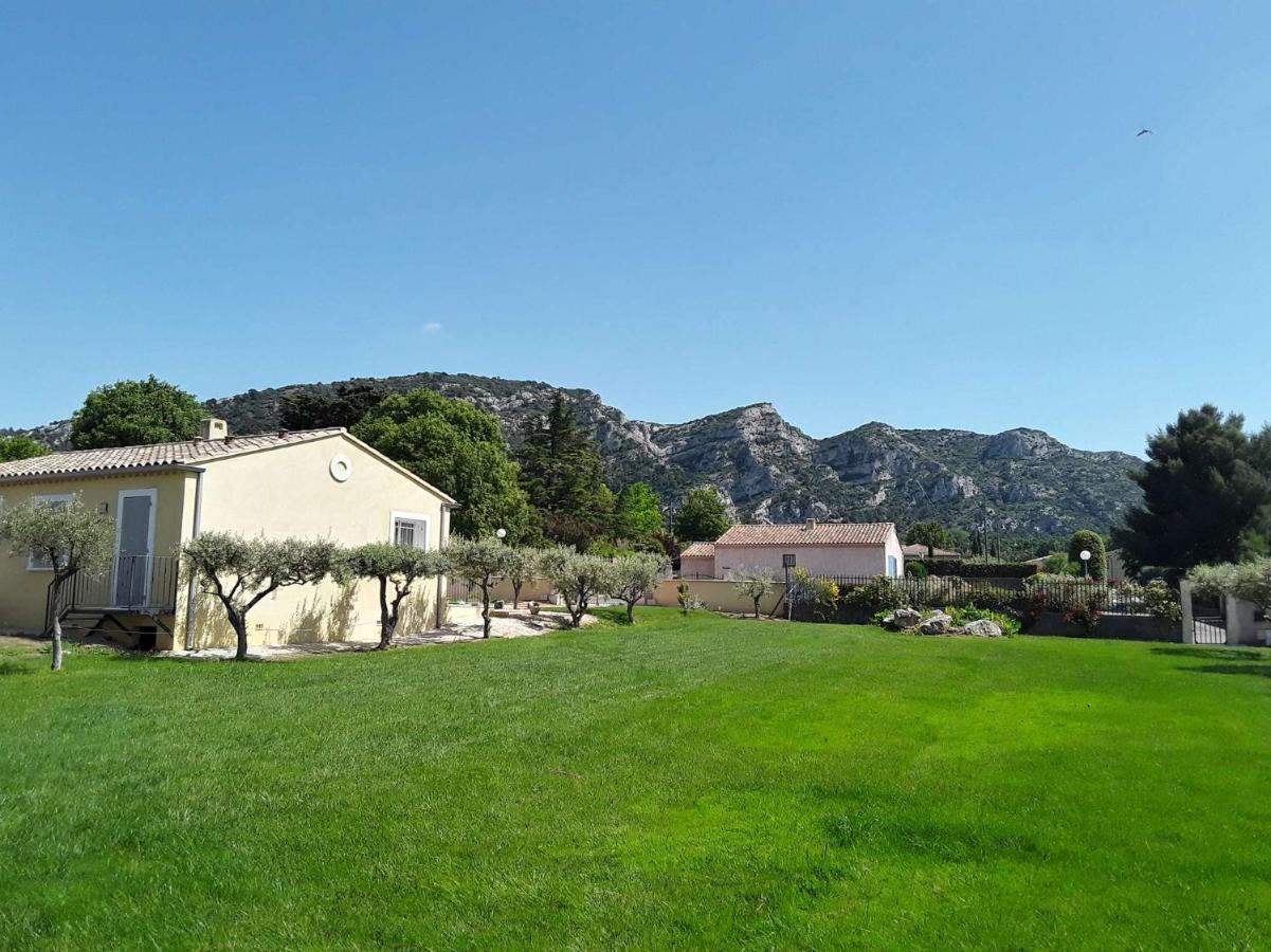 Le Jardin Des Tourterelles Vila Robion en Luberon Exterior foto